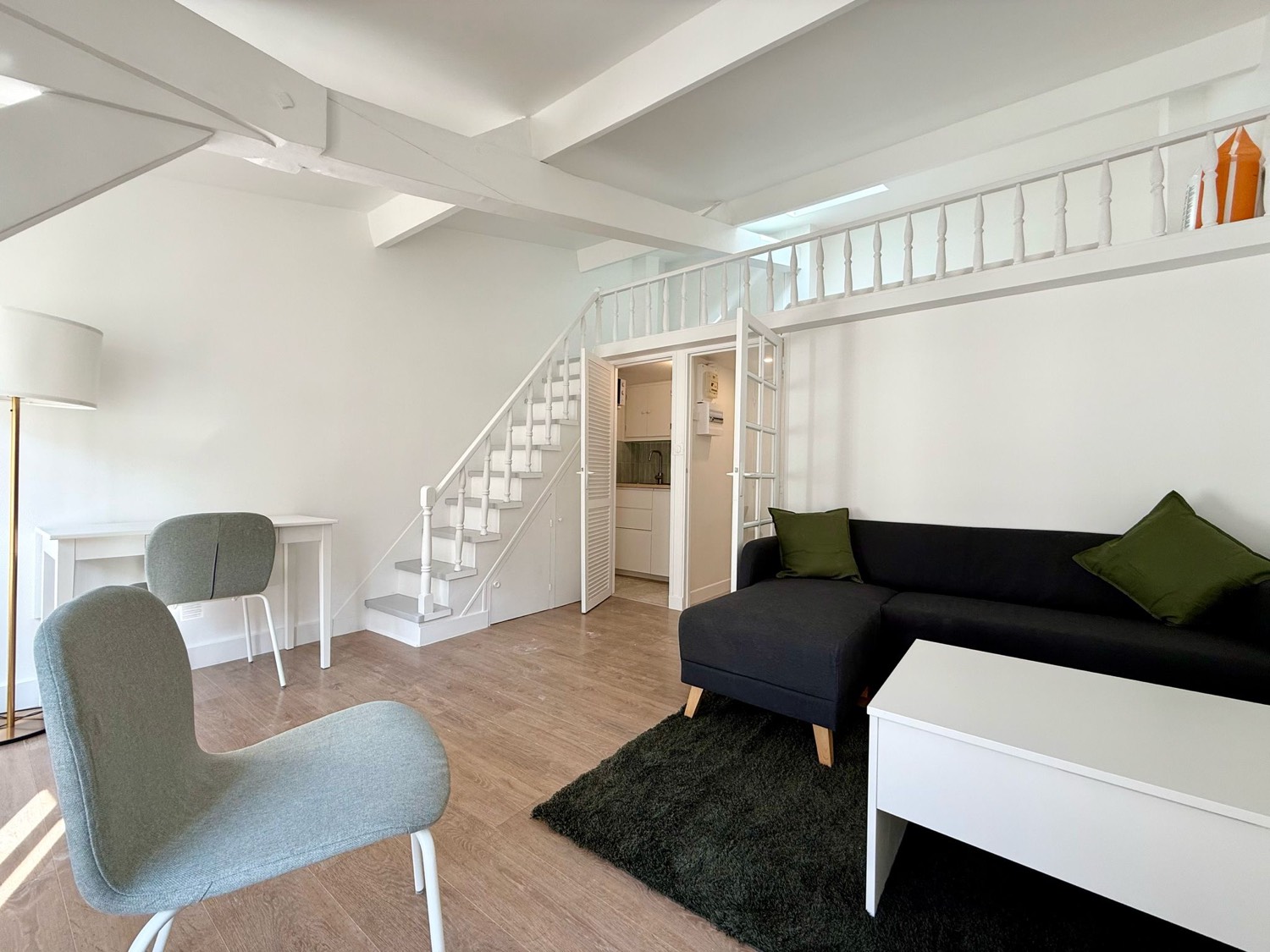Duplex mezzanine